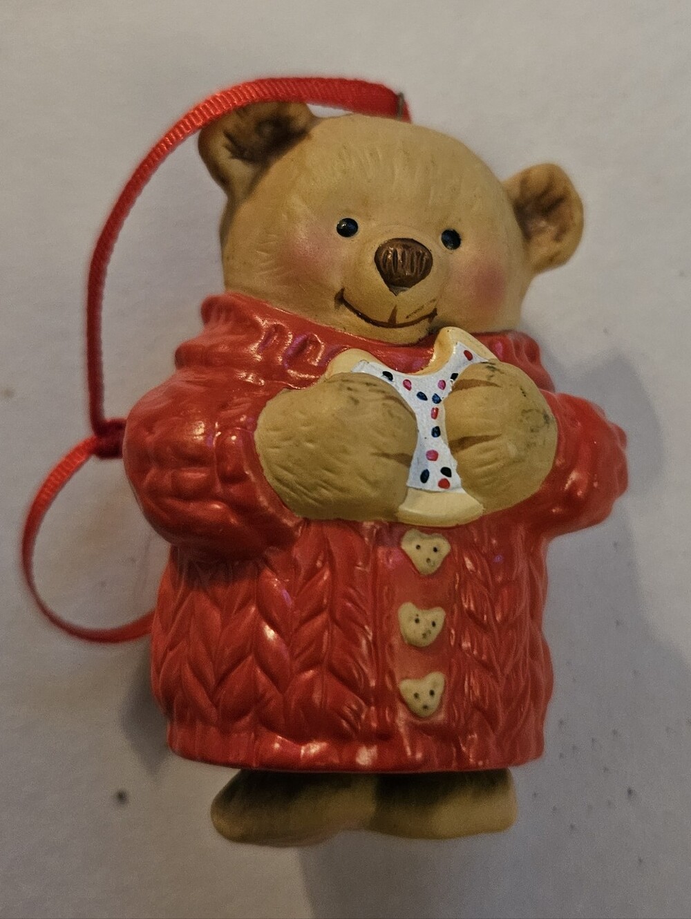 2001 Hallmark Keepsake Christmas Ornament Snuggly Sugar Bear Bell